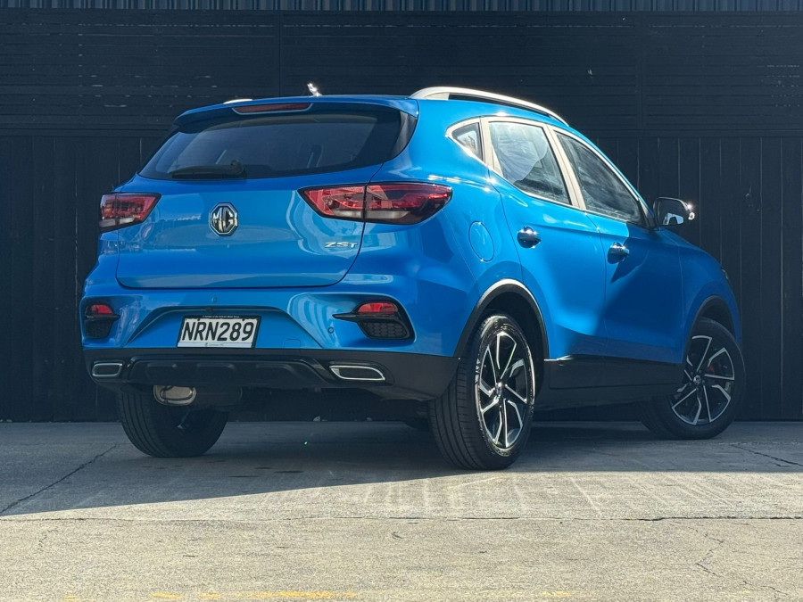 2021 MG ZS Essence SUV Image 3