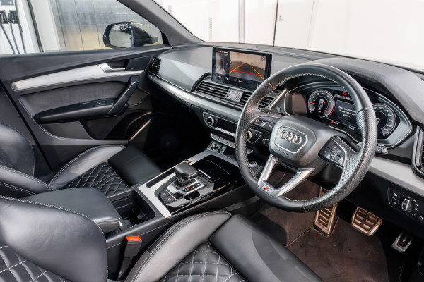 2022 Audi Q5 FY 45 TFSI S Line SUV image 7