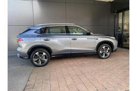 2024 MY24.5 MG HS AS33 Vibe SUV