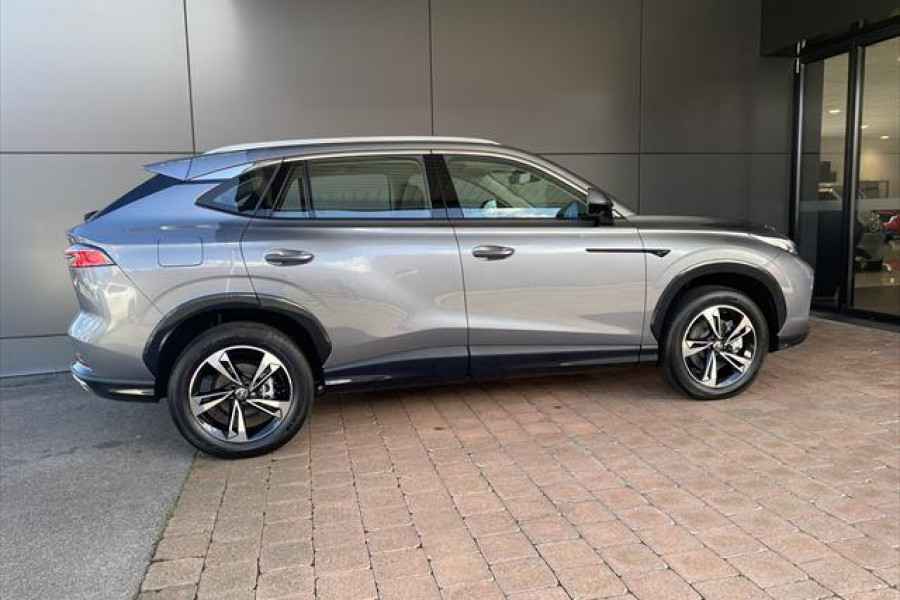 2024 MY24.5 MG HS AS33 Vibe SUV Image 12