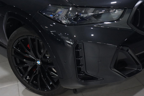 2025 BMW X6 G06 LCI xDrive30d M Sport SUV image 2