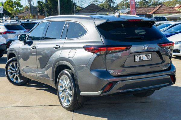 2025 Toyota Kluger AXUH78R Grande SUV Image 2
