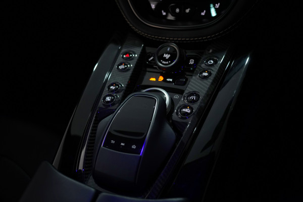 2022 Aston Martin DBX 707 SUV Image 35
