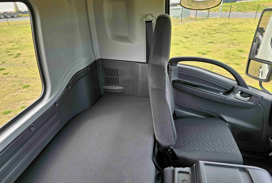 2025 Isuzu FYJ 320-355 AT R67 Cab Chassis Image 11