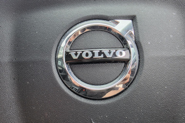 2018 MY19 Volvo XC40 XZ T4 Inscription SUV Image 25