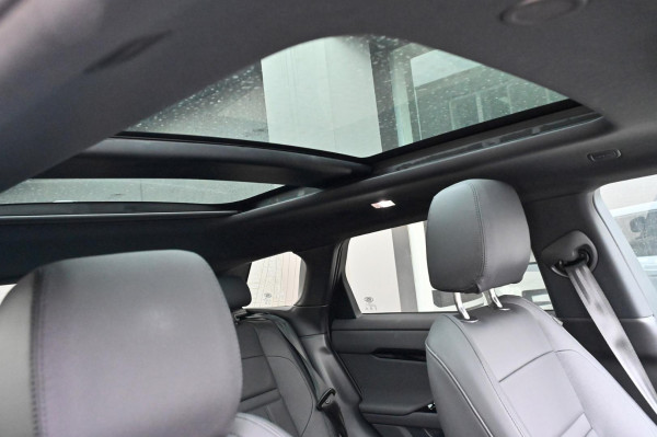 2026 MY26.5 Land Rover Range Rover Evoque L551 P250 Dynamic SE SUV image 11