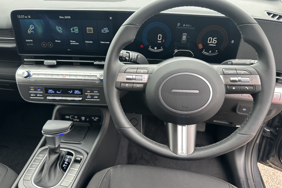 2025 Hyundai KONA SX2.V2  SUV Image 9