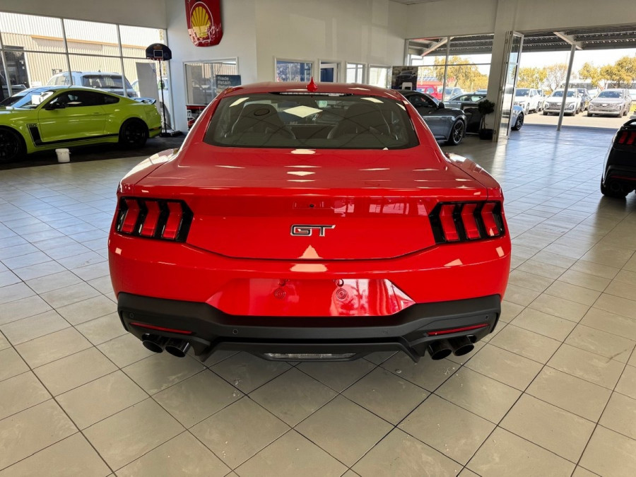 2025 Ford Mustang FO GT Hatch Image 6
