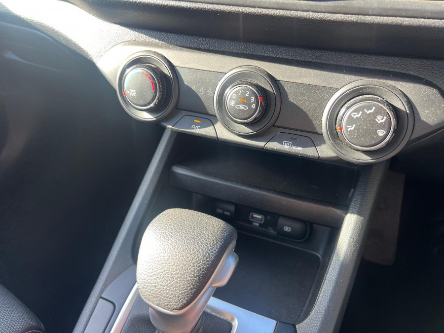 2023 MY24 Kia Cerato BD S Hatch Image 19
