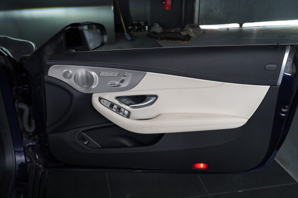 2021 Mercedes-Benz C43 AMG Cabriolet  Convertible Image 45
