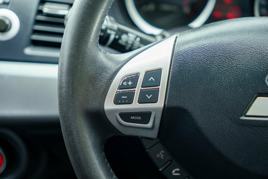 2011 Mitsubishi Lancer CJ ES Hatch Image 10