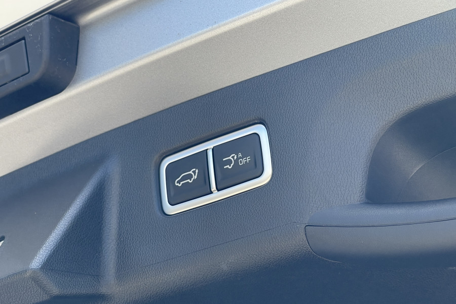 2025 Kia Sorento MQ4 PE GT-Line SUV Image 6