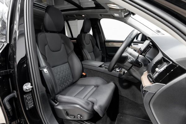 2025 Volvo XC90 L Series Ultra T8 Plug-In Hybrid SUV Image 19