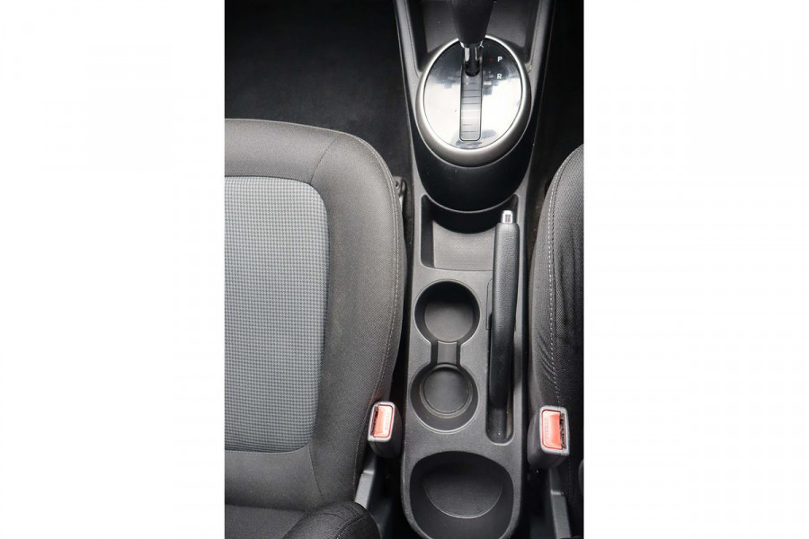 2015 Hyundai i20 PB Active Hatch Image 18