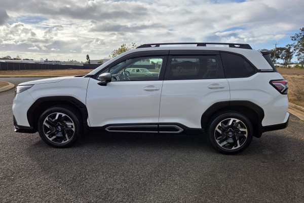2025 MY26 Subaru Forester S6 2.5i Premium SUV Image 6