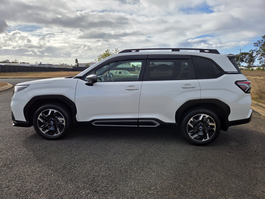 2025 MY26 Subaru Forester S6 2.5i Premium SUV Image 6