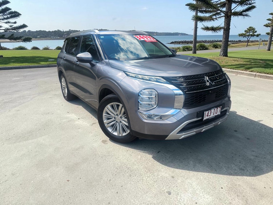 2023 Mitsubishi Outlander ZM LS SUV Image 1