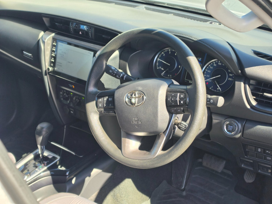 2024 Toyota Fortuner GUN156R GX SUV Image 17