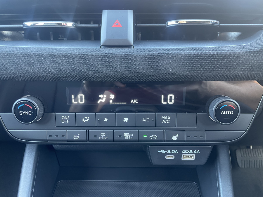 2026 Subaru Outback  7GEN AWD Premium Special Edition SUV Image 19