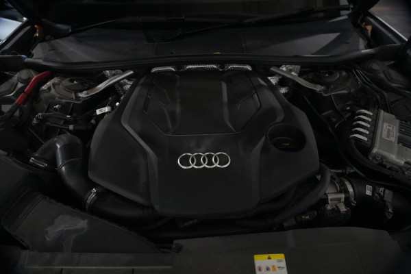 2021 Audi A6 55 TFSI S line Sedan Image 38
