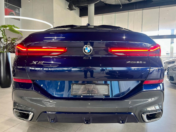 2023 BMW X6 G06 LCI xDrive30d M Sport SUV image 5