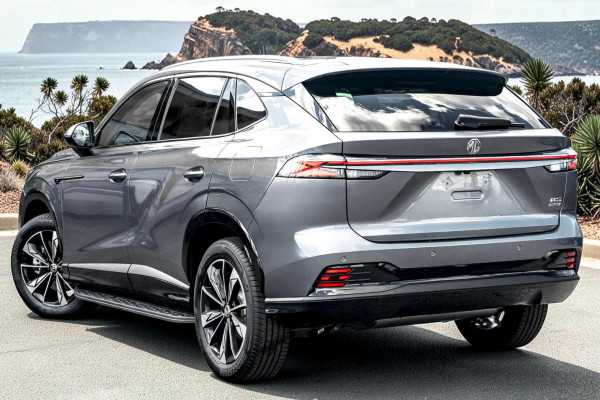 2025 MG HS AS33P Super Hybrid Essence SUV Image 3