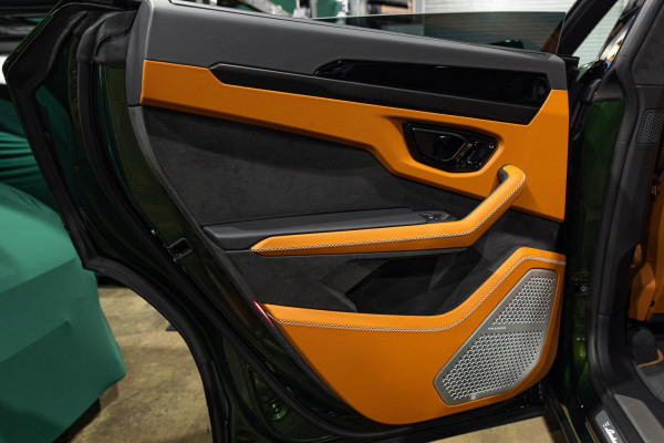 2025 Lamborghini Urus 636 SE SUV Image 27