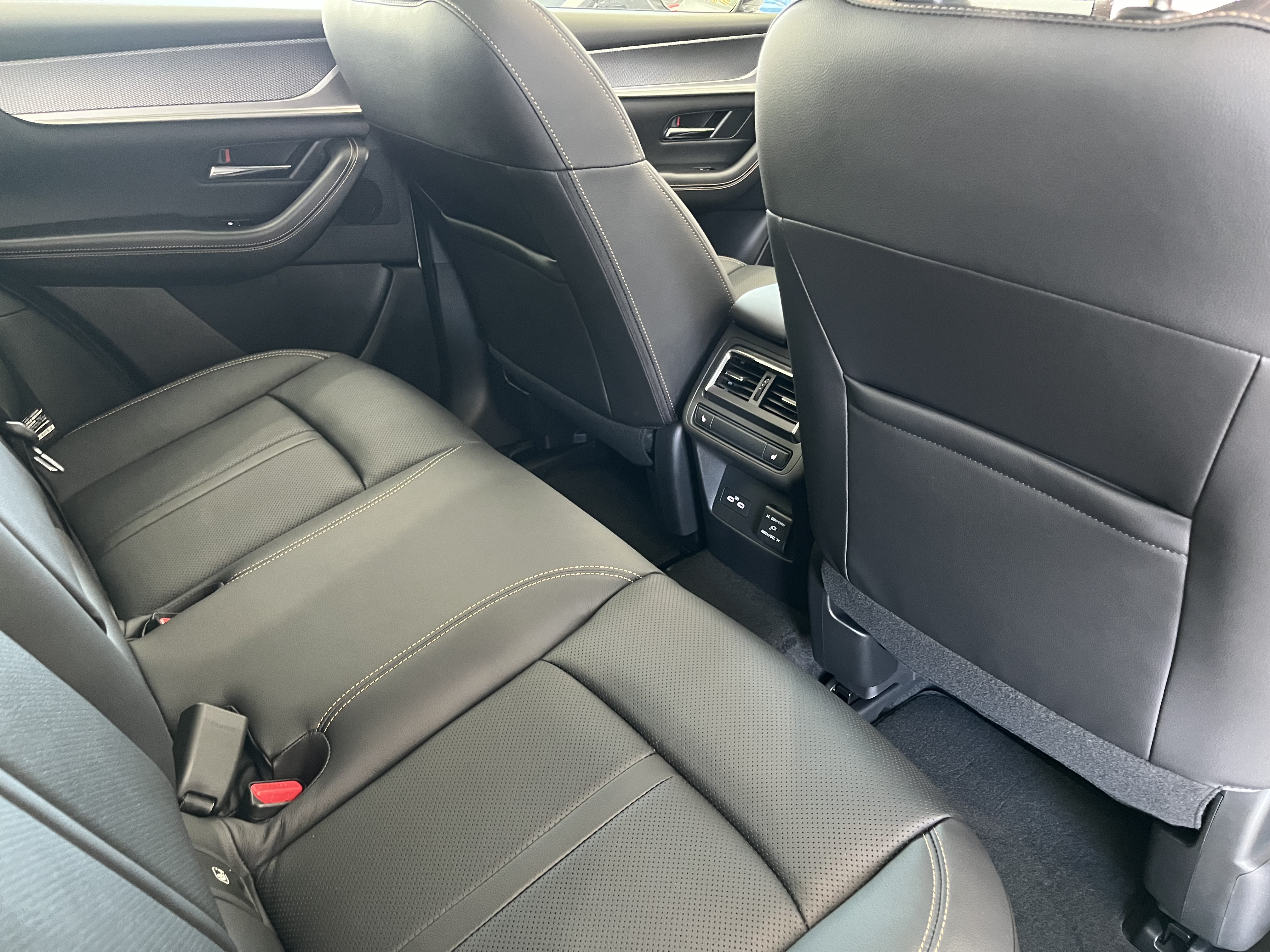 2025 MY24 Mazda CX-60 KH Series G40e GT SUV Image 12
