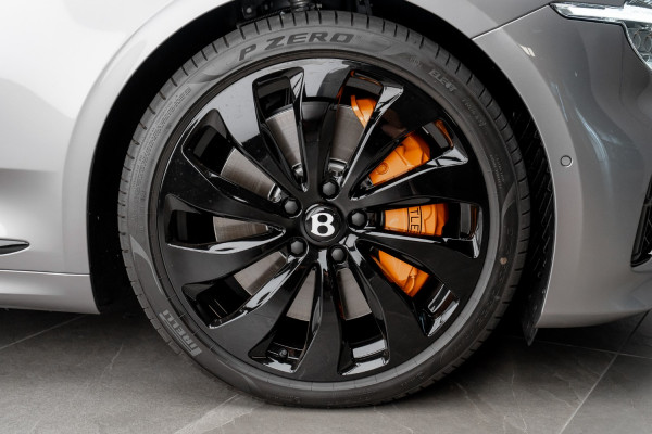 2026 Bentley Continental GT V8 Coupe image 5