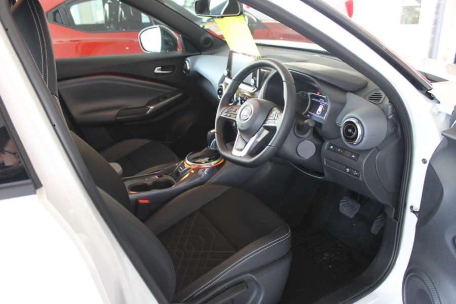 2020 Nissan JUKE F16 ST-L Suv Image 10
