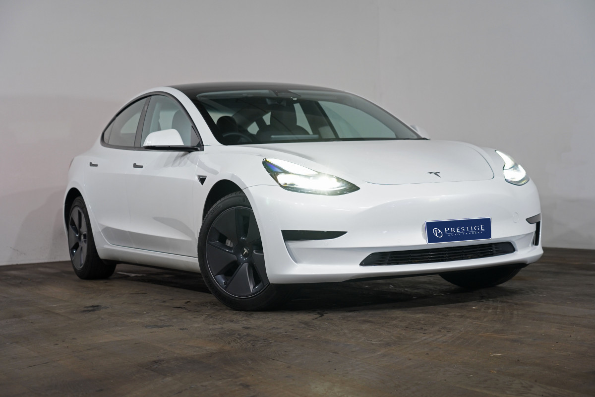 2022 Tesla Model 3 3 Rear-Wheel Drive Sedan