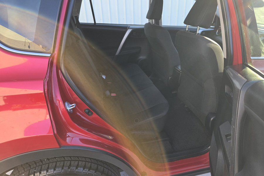 2015 MY14 Toyota RAV4 ASA44R GX SUV Image 14