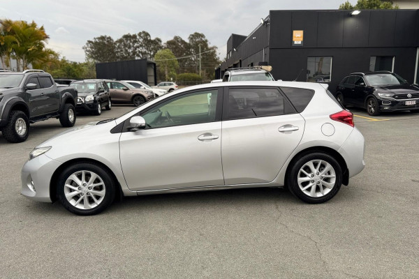 2014 Toyota Corolla ZRE182R Ascent Sport Hatch Image 11