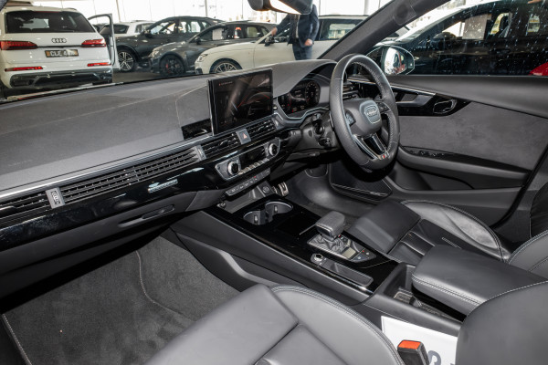 2024 Audi A4 B9 45 TFSI S Line Wagon image 8