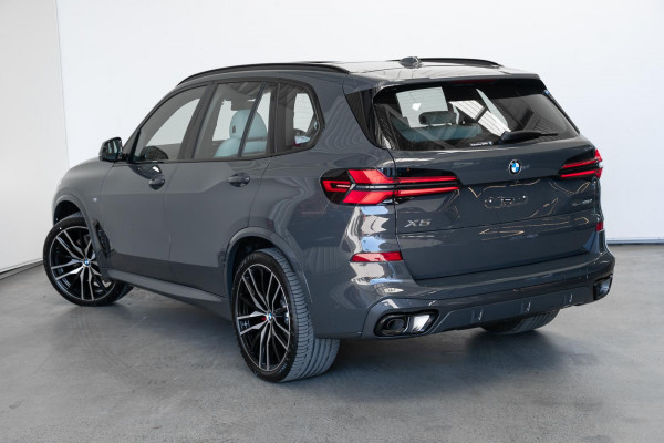 2026 BMW X5 G05 LCI xDrive30d M Sport SUV image 2