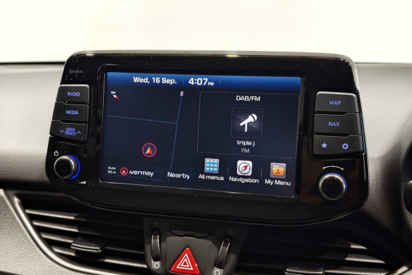 2018 Hyundai i30 PD Active Hatch Image 10