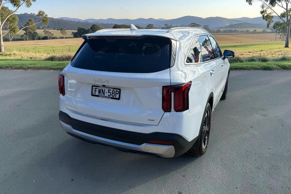 2025 Kia Sorento MQ4 PE PHEV GT-Line SUV Image 4