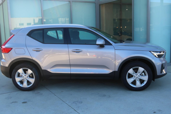 2025 MY26 Volvo XC40 XZ Plus B4 SUV Image 2