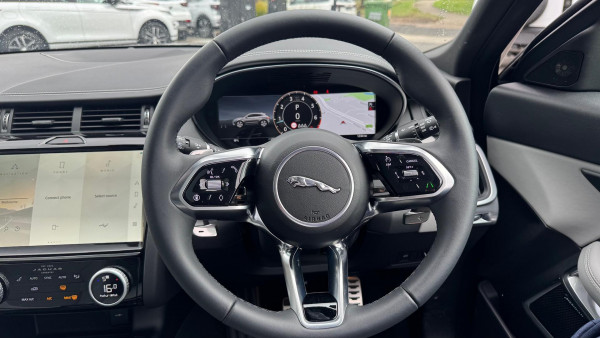 2024 MY24.75 Jaguar E-PACE X540 R-Dynamic SE SUV image 19