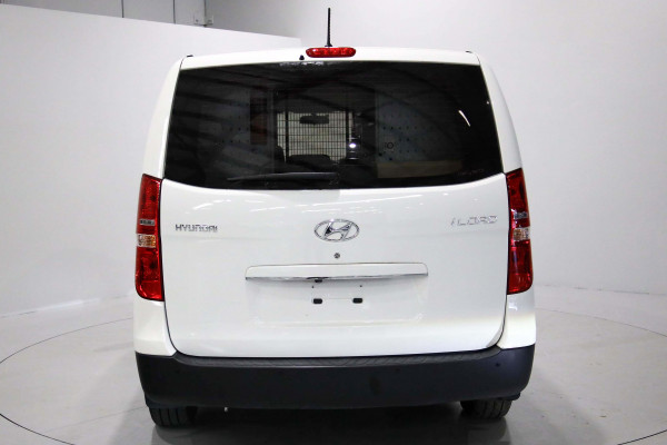 2017 MY18 Hyundai iLoad TQ3-V Series II Van
