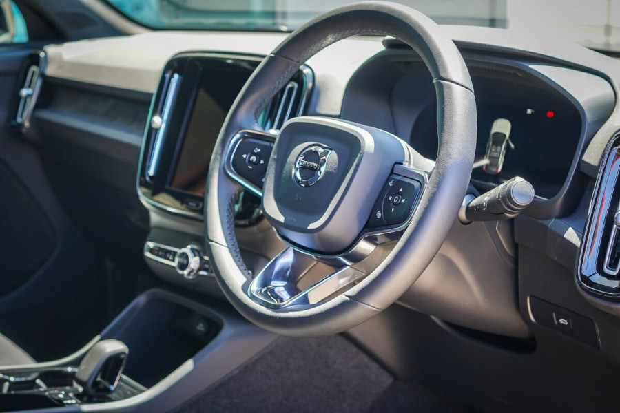 2024 Volvo C40 XK Recharge Pure Electric SUV Image 18