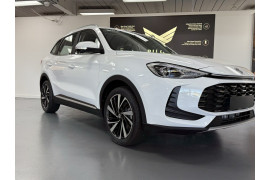 2025 MG ZS ZS32 Essence Turbo SUV