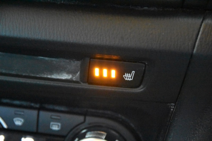 2017 Mazda 3 BN5238 SP25 Sedan Image 18