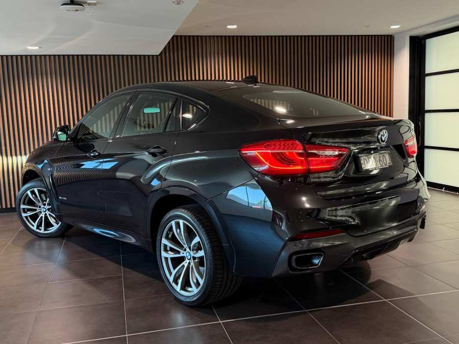 2016 BMW X6 F16 xDrive40d SUV Image 2