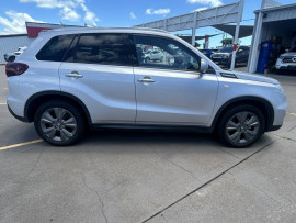 2023 Suzuki Vitara LY Series II Wagon image 2