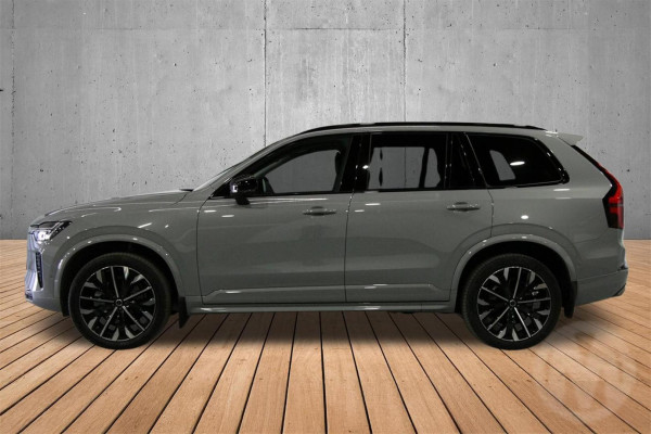 2026 Volvo XC90 L Series Ultra B5 Dark SUV Image 3