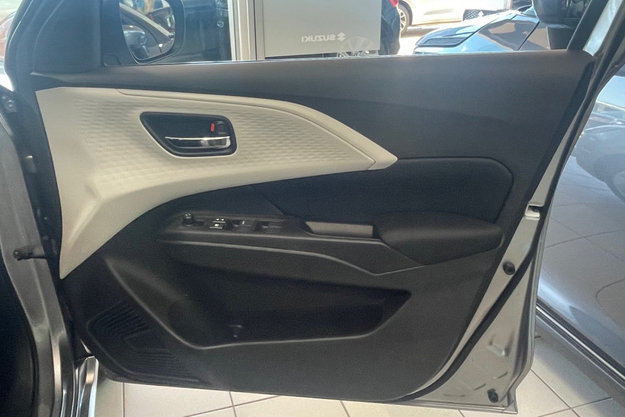 2024 Suzuki Swift Hybrid UZ Hybrid Plus Hatch Image 10