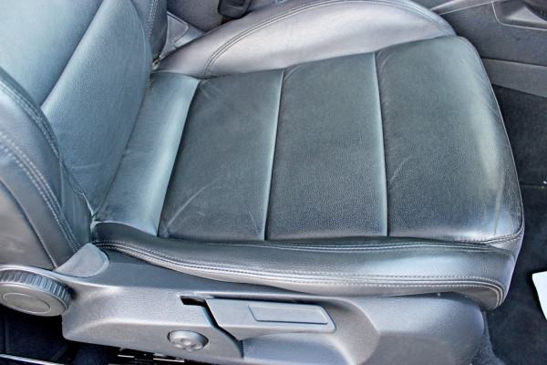 2010 MY11 Volkswagen Eos 1F  103TDI Convertible