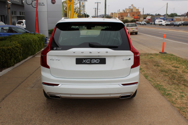 2019 Volvo XC90 L Series D5 Inscription Suv Image 4