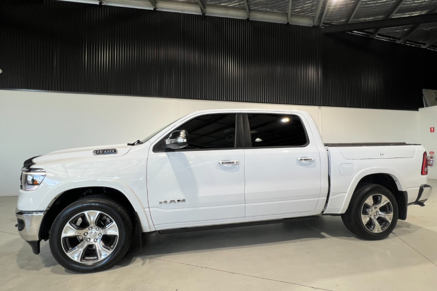 2022 Ram 1500 DT Laramie Ute Image 10